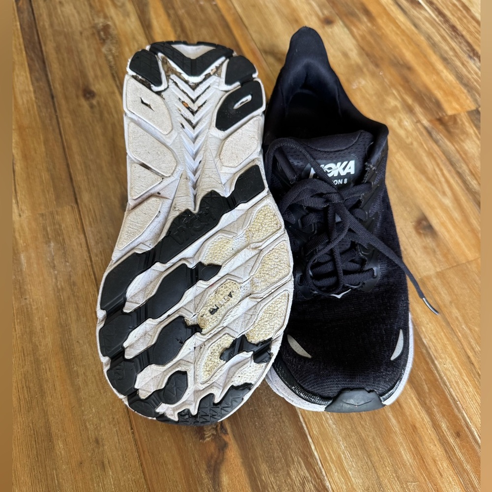 Hoka Clifton 8 Running Shoes - Picture 7 of 8
